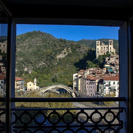 Il Nido Di Rondine Bed & Breakfast Dolceacqua Bagian luar foto