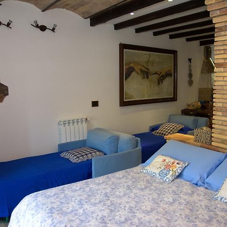 Il Nido Di Rondine Bed & Breakfast Dolceacqua Bagian luar foto
