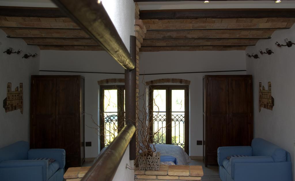 Il Nido Di Rondine Bed & Breakfast Dolceacqua Bagian luar foto